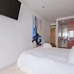 Luxury Duplex In Benfica 15 Min To Airport Appartamento Lisbona