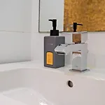 Appartamento Luxury Duplex In Benfica 15 Min To Airport Lisbona