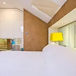 Appartamento Luxury Duplex In Benfica 15 Min To Airport Lisbona