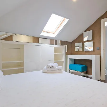 Luxury Duplex In Benfica 15 Min To Airport דירה ליסבון