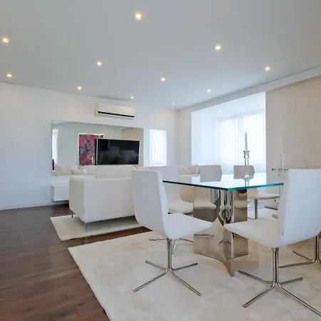 דירה Luxury Duplex In Benfica 15 Min To Airport ליסבון